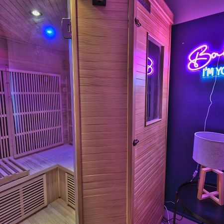 *Au Sauna De Maintenon* エクステリア 写真