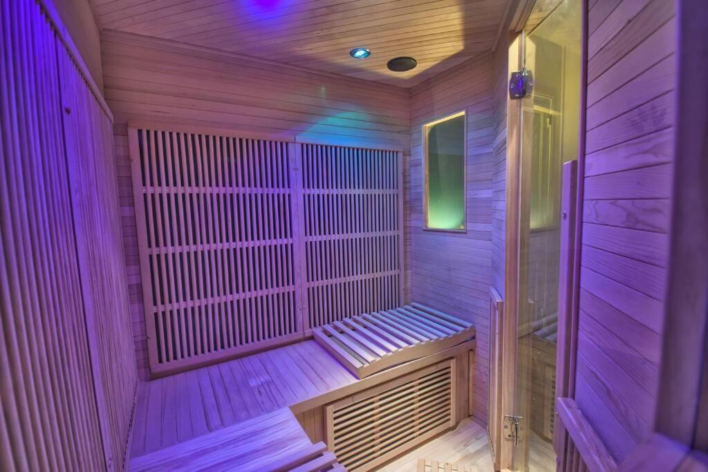 *Au Sauna De Maintenon* エクステリア 写真