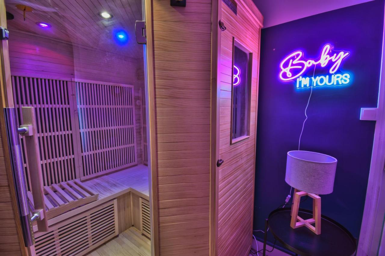 *Au Sauna De Maintenon* エクステリア 写真